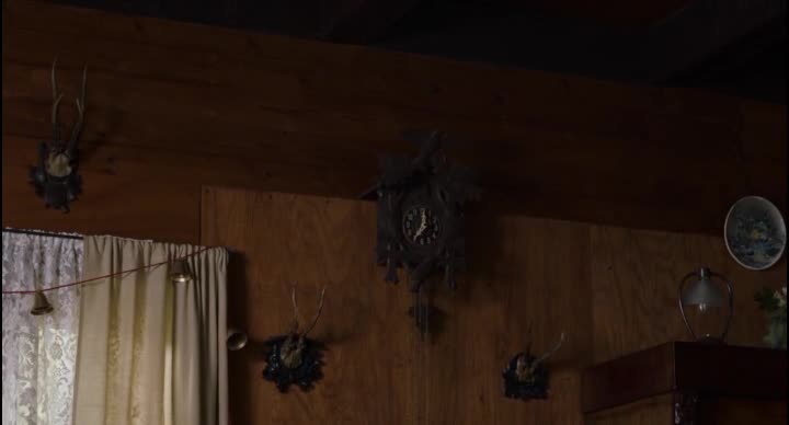 Pres prsty   komedie  CZ 2019