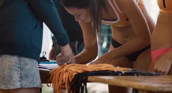 Pres prsty 2019 CZ film