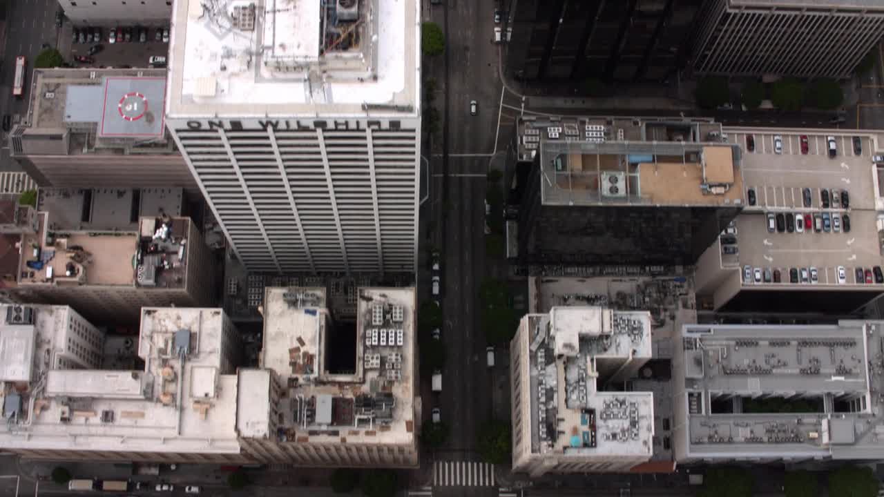 Lucifer S04E06 CZ titulky HD