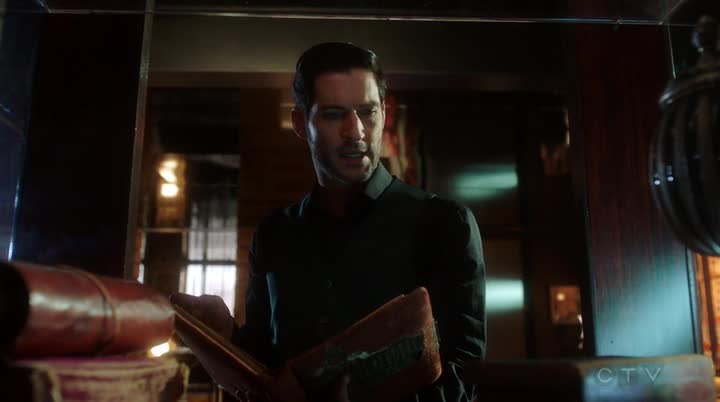 Lucifer S03E13 CZ titulky