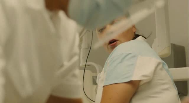 Jak se zbavit nevesty 2016  CZ dabing